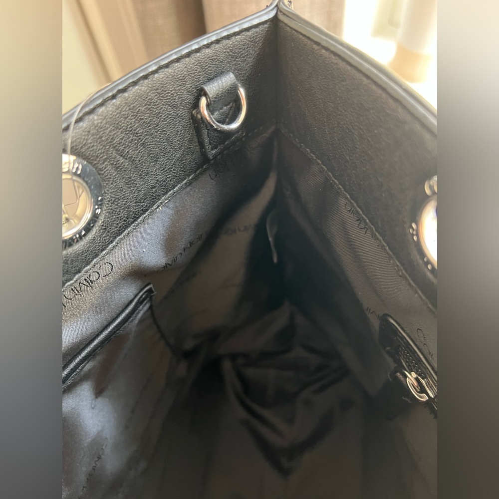 CALVIN KLEIN - purse color black leather with silver hardware. - Picture 7 of 15